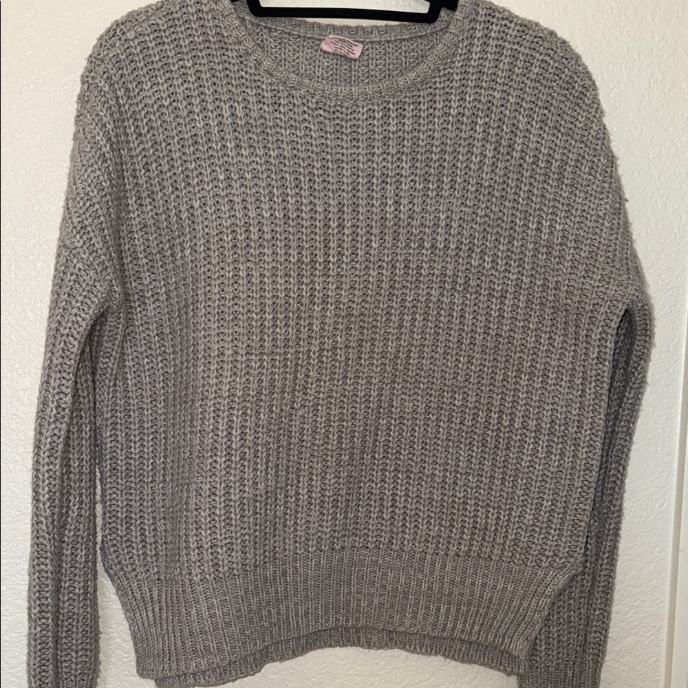 Cozy Gray Knit Sweater